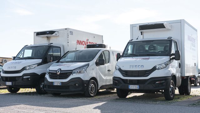 RV208322